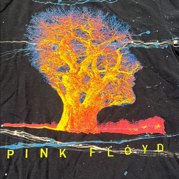 Pink Floyd Tops - Pink Floyd 2013 tour graphic Black and Blue paint splatter Cotton Shirt